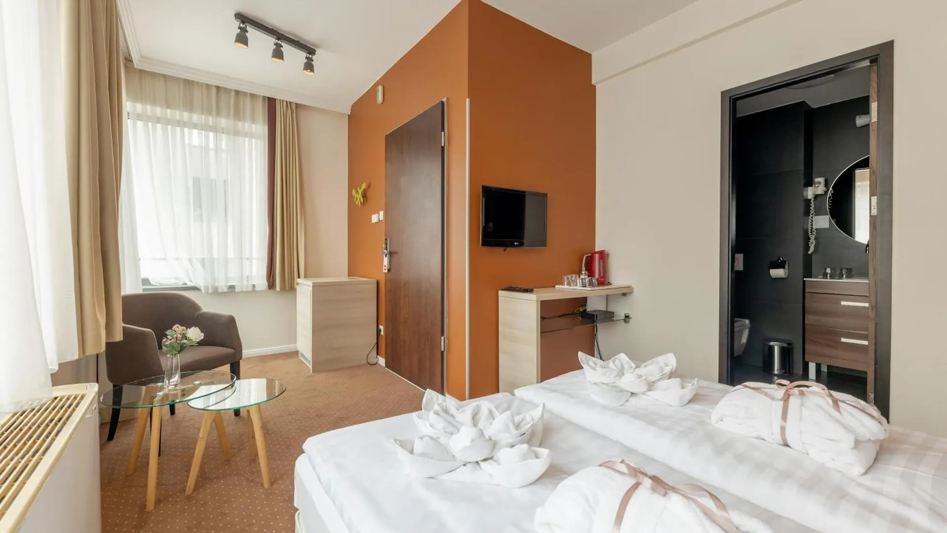 Budapest Tower Aparthotel